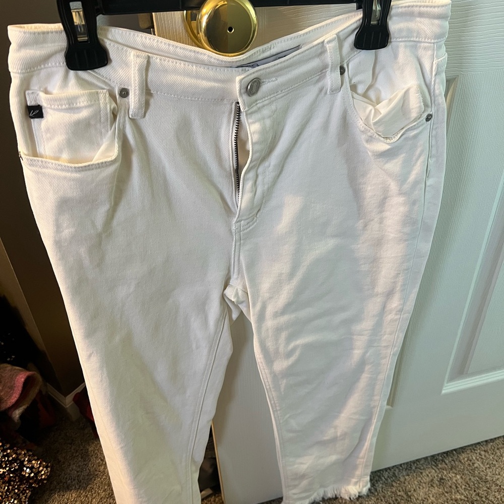 KanCan Women's Crisp White Ankle Jeans